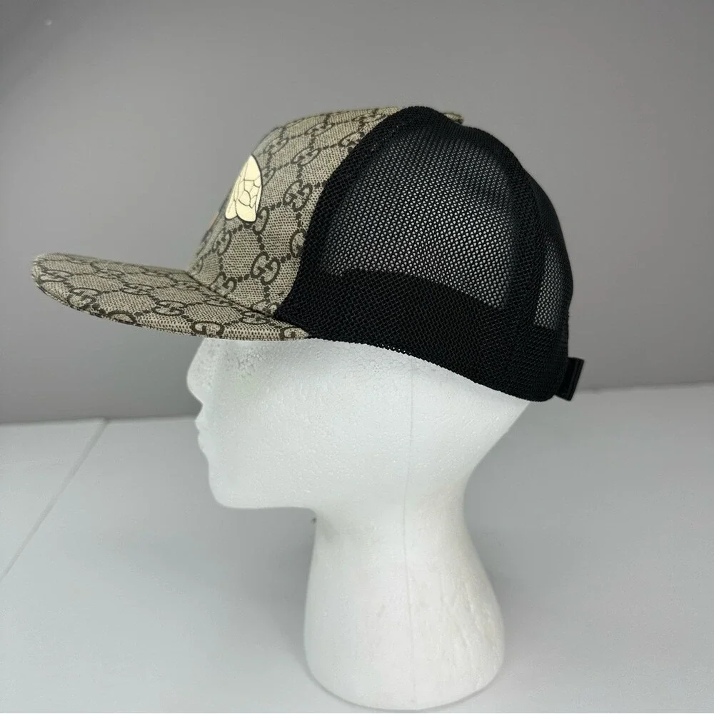 Gucci gg supreme